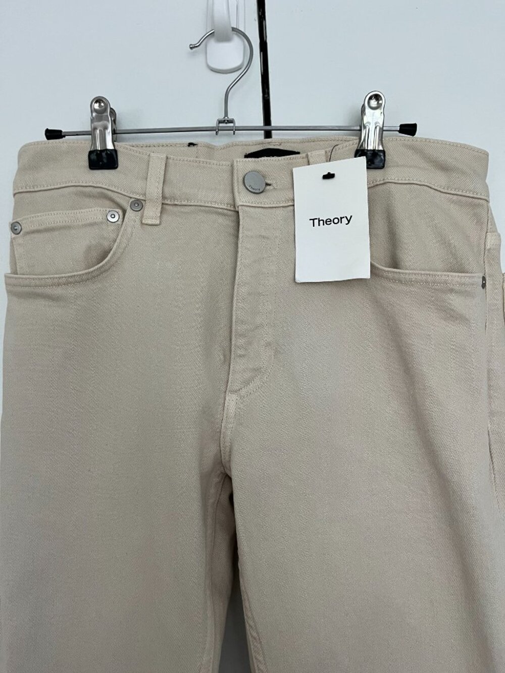 $195 Theory Mens Slim Demin Jeans 28 in 'Sand' light beige NWT - Picture 14 of 16